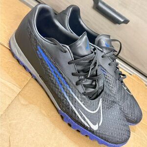 Nike Phantom GX  Men’s Shoes Soccer Cleats Size 10.5